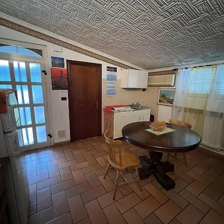 Апартаменты Angelina House *