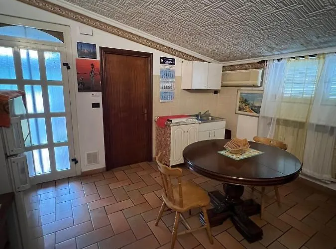 Апартаменты Angelina House *